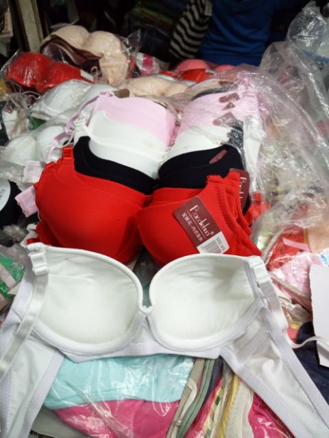 Áo Nâng Nguyên Ngực Mút Vừa