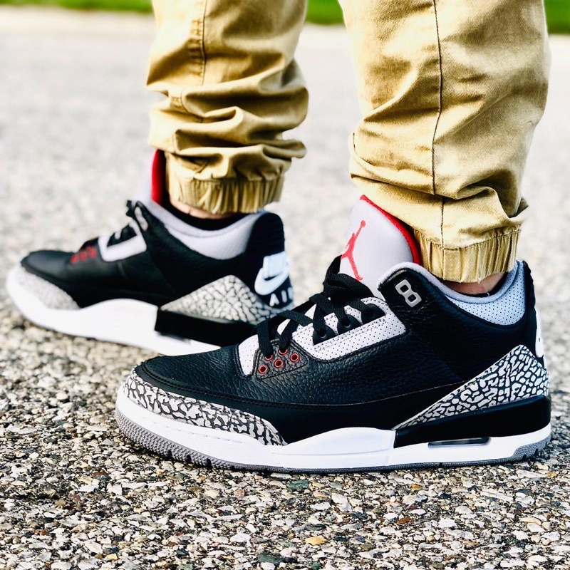 'Giày Cổ Thấp' Nike Air Jordan 3 Retro Black Cement