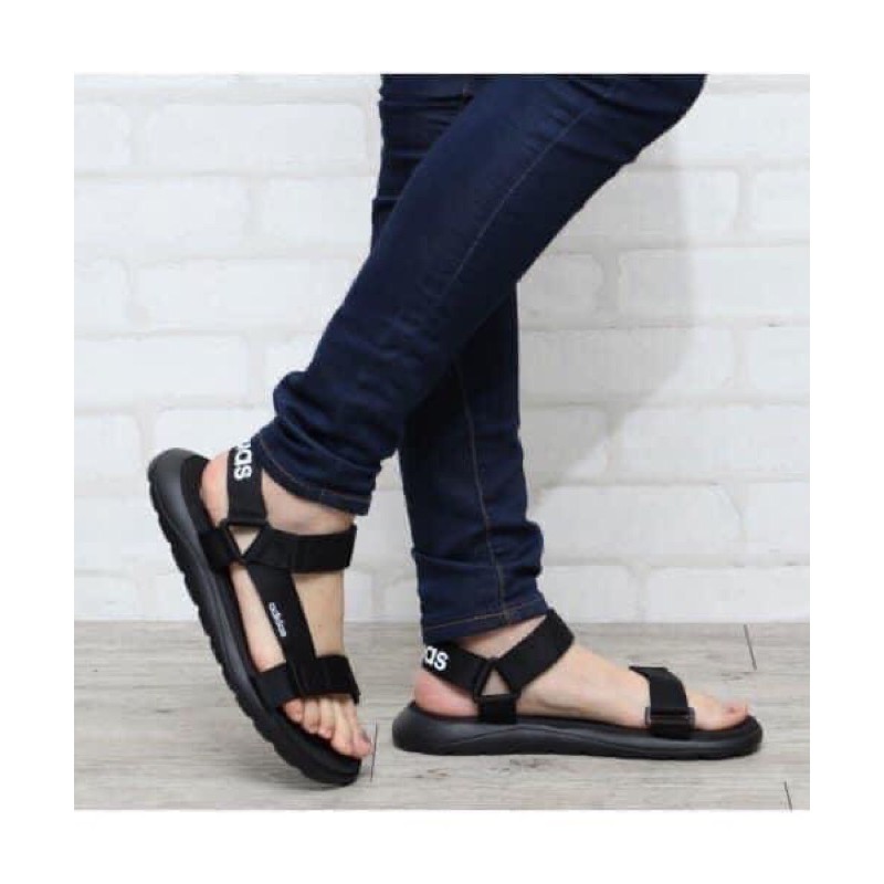 SANDALS unisex