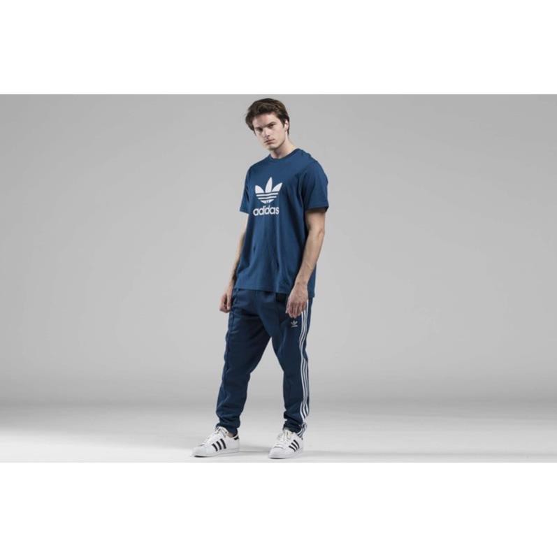 Áo phông Adidas chính hãng - Ship mỹ - Tee basic form Nam Xịn