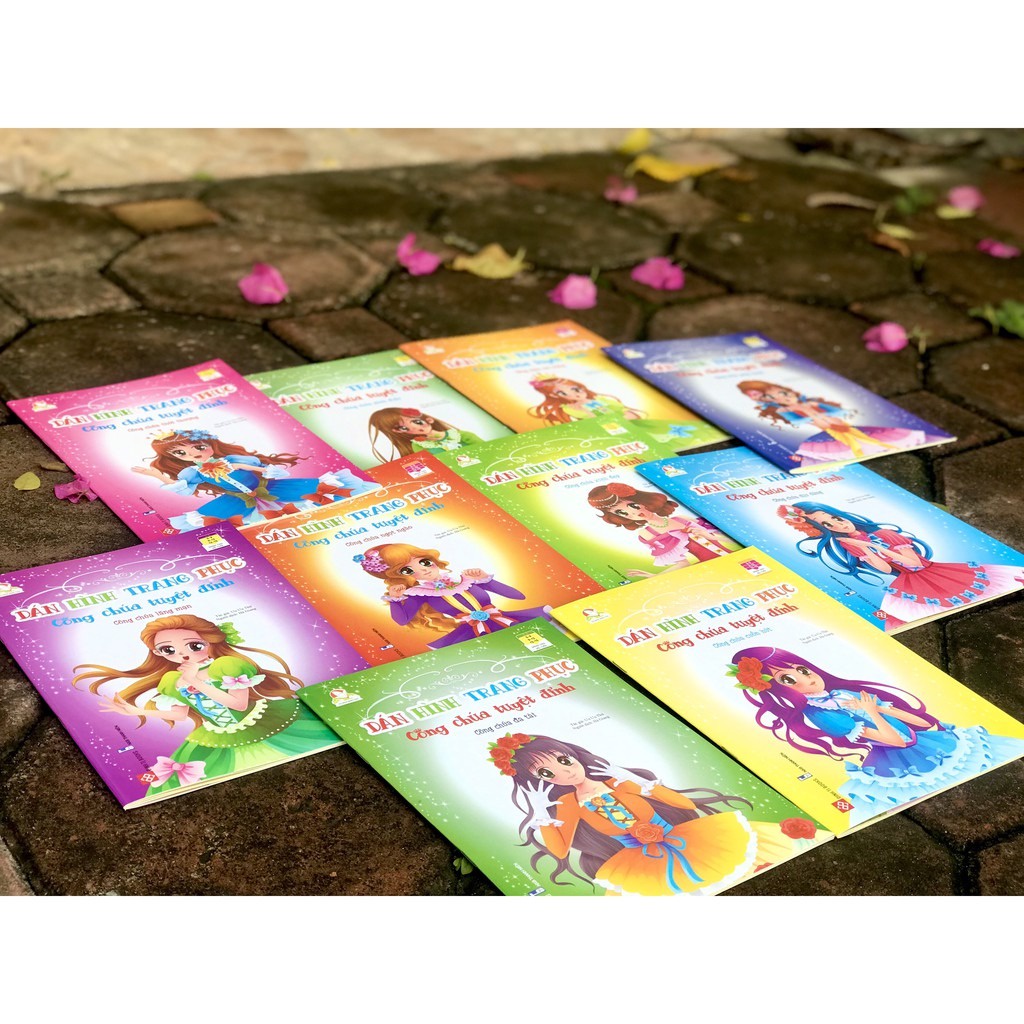 SÁCH - Dán hình trang phục công chúa tuyệt đỉnh