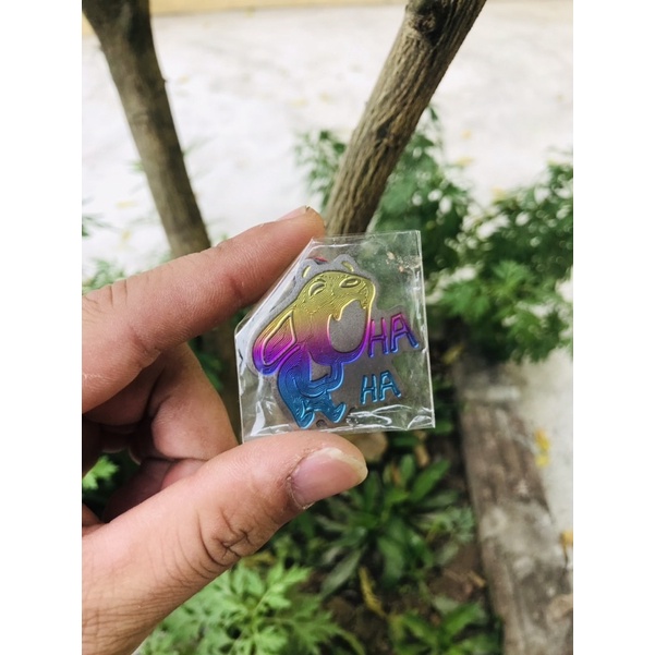 Logo Titan Mẫu Chó HAHA Sẵn Keo 3M Cực Chất