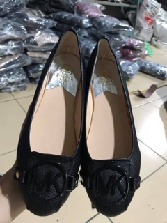 Giày bệt mk