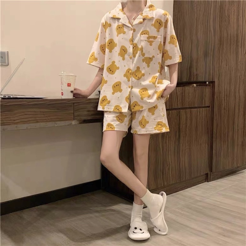 Bộ ngủ pijama nữ gấu Pooh vàng đáng yêu | BigBuy360 - bigbuy360.vn