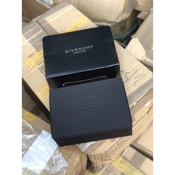 Túi Mỹ phẩm Givenchy