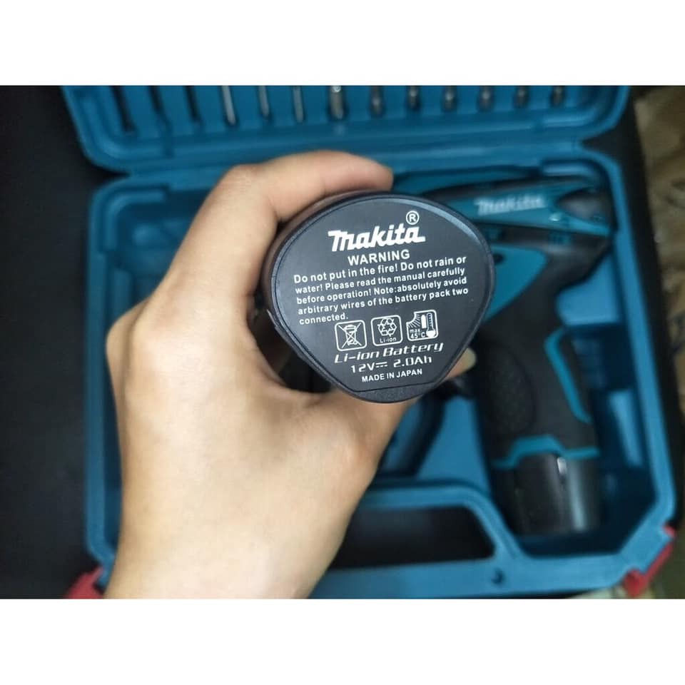 Khoan pin Makita 12V tặng kèm nhiều phụ kiện