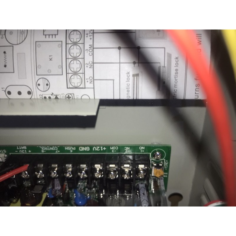 Lưu điện UPS 12V 5A 60W Hàng chính hãng BH12T