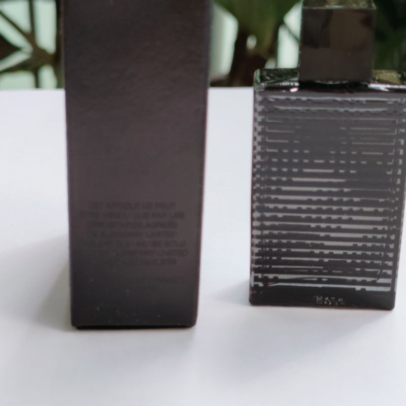 Nước hoa nam Burberry Brit Rhythm 5ml-Pháp