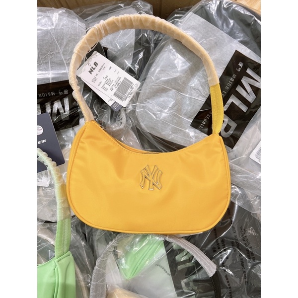 Túi mlb kẹp nách