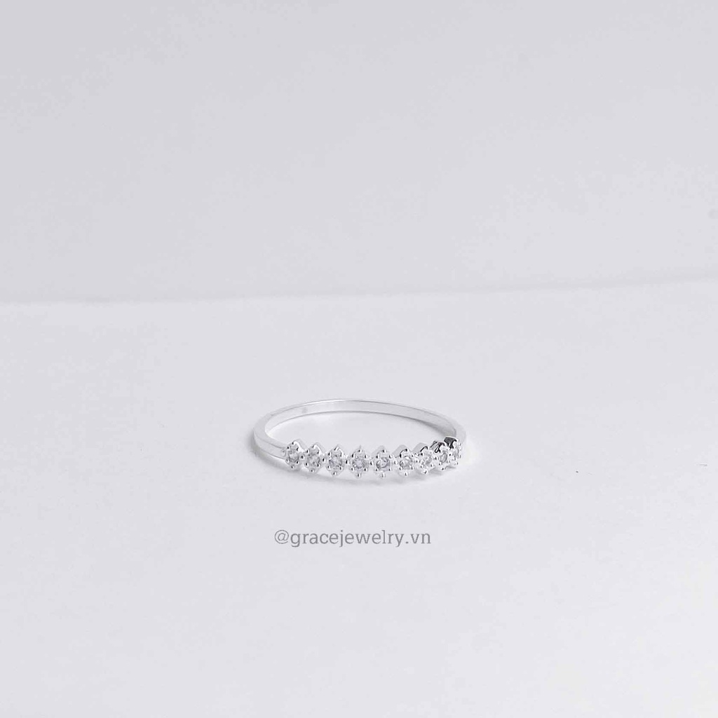 Nhẫn bạc Grace - một hàng đá Demi