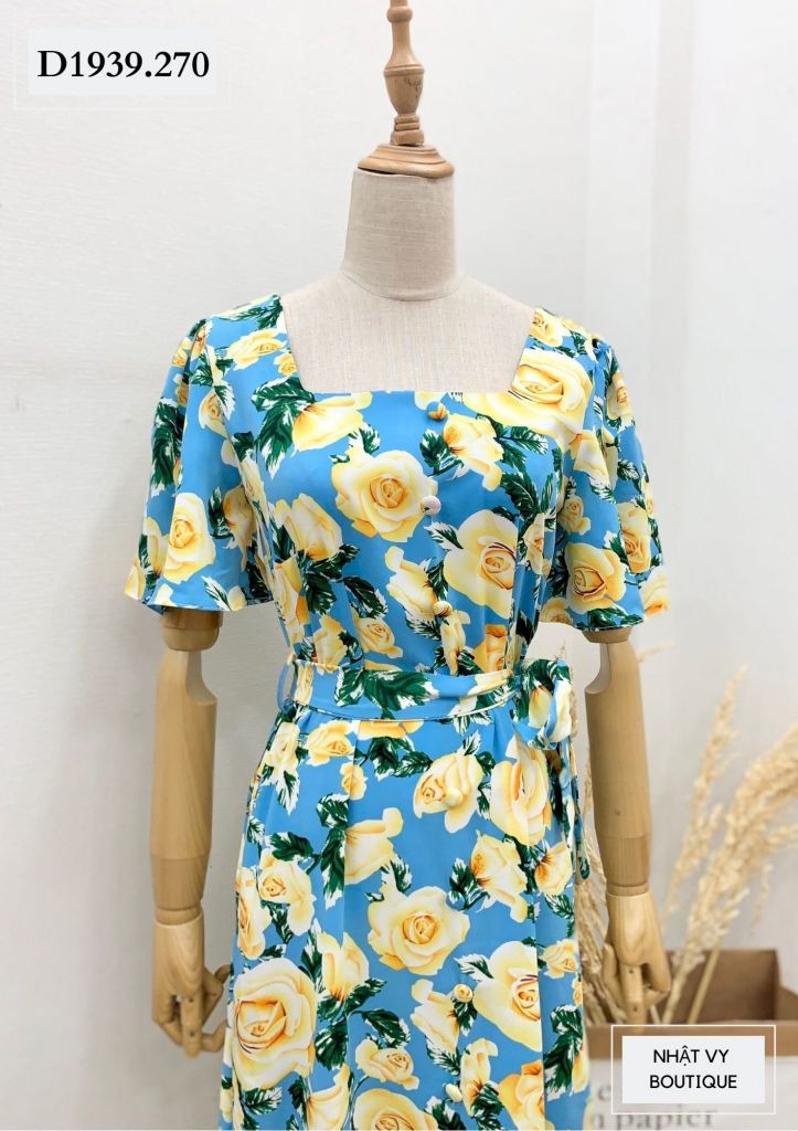 Đầm hoa cổ vuông thắt dây eo - D1939 | BigBuy360 - bigbuy360.vn