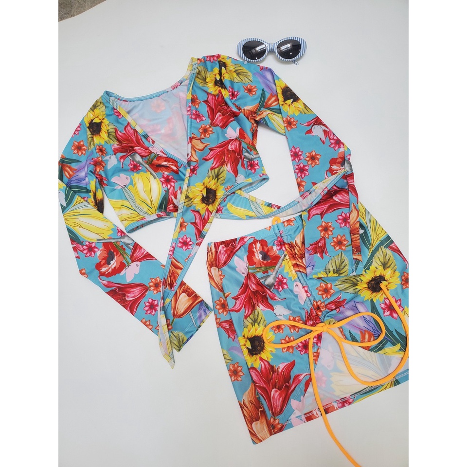 SET BIKINI, ĐỒ BƠI ĐI BIỂN 3 MÓN ÁO TAY DÀI QUẦN LỌT KHE HỌA TIẾT HOA KÈN ĐỎ SEXY ODERI BM-096