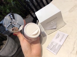 Kem dưỡng ẩm làm trắng da Estee Lauder