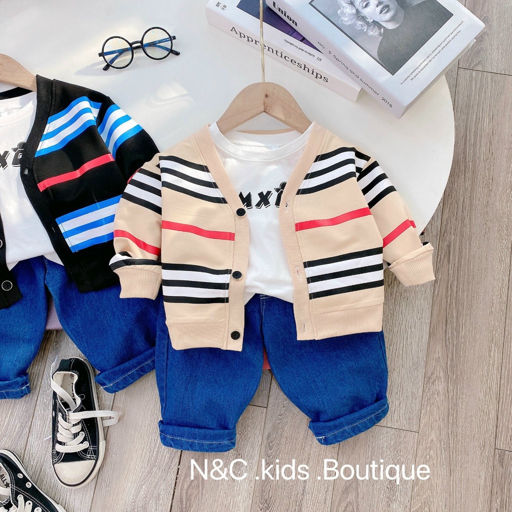 Siêu phẩm 3 món cho bé trai gồm áo khoác kẻ và áo trong quàn jean