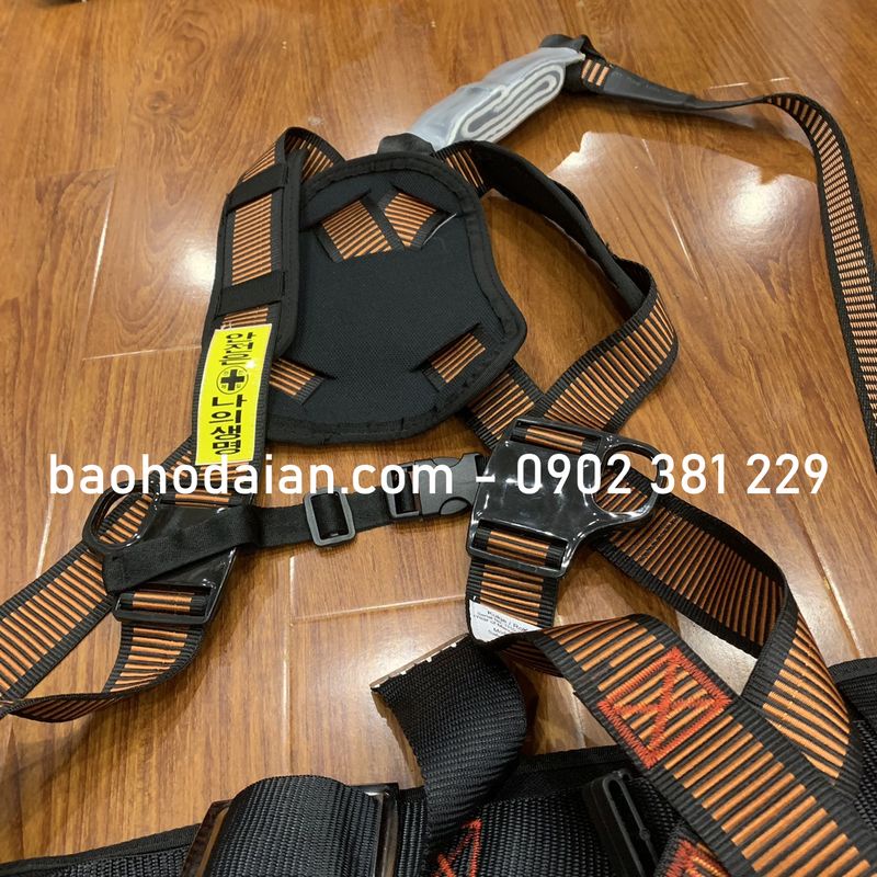 Dây an toàn toàn thân Hàn Quốc Kujie 1 móc nhôm giảm sốc