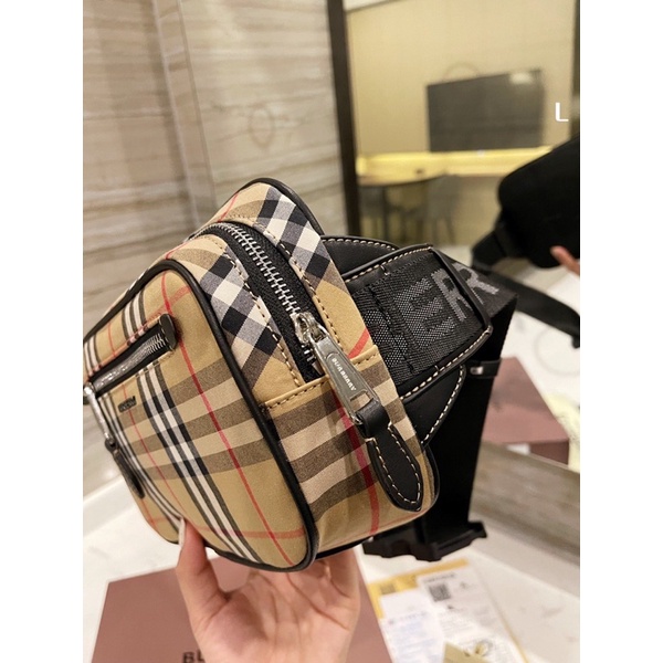 Túi đeo chéo BURBERRY thời trang cao cấp 2021