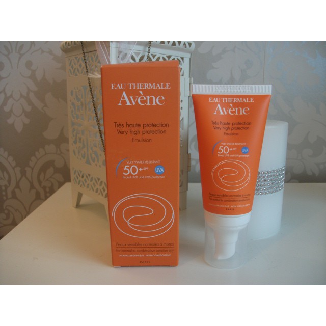 KEM CHỐNG NẮNG AVENE VERY HIGH PROTECTION EMULSION SPF 50+