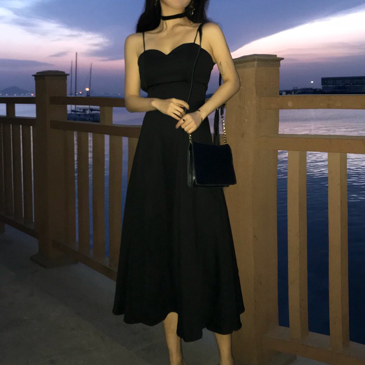 Váy hở lưng đan dây sexy | BigBuy360 - bigbuy360.vn