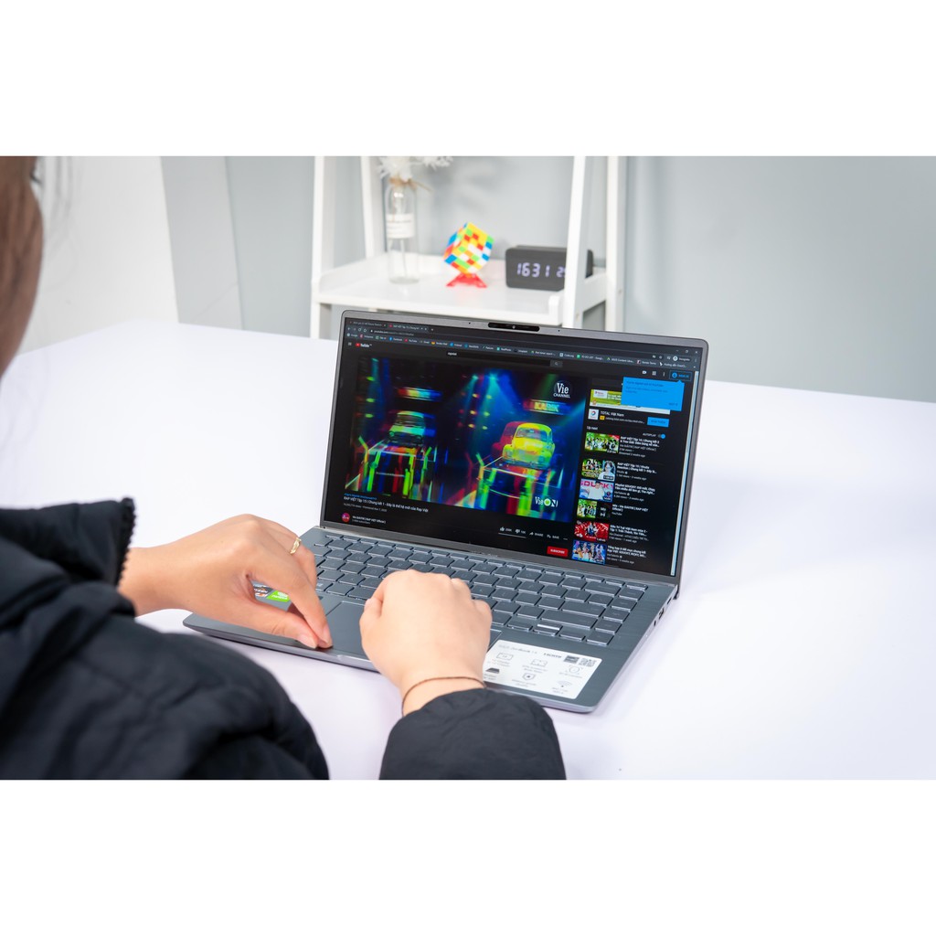 Laptop Asus zenbook 14 2020 Q407I New nguyên seal. ( Ryzen 5 4500U/ Ram 8GB/ SSD 256GB/ VGA rời) | BigBuy360 - bigbuy360.vn