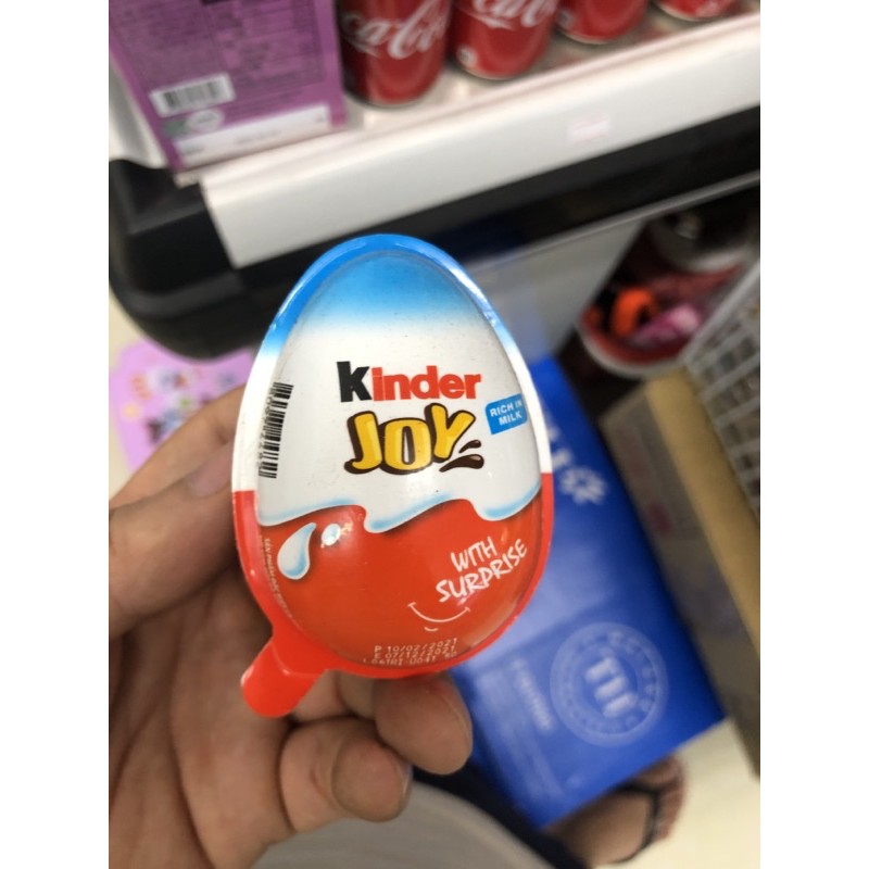 trứng Kinder Joy