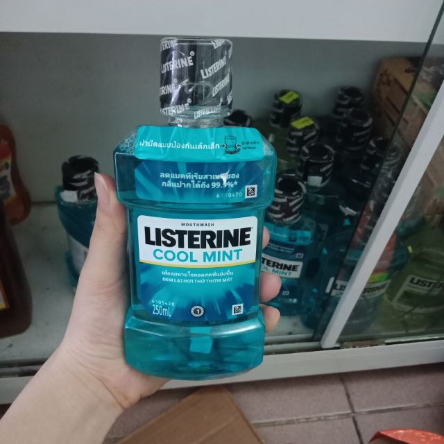 Nước súc miệng Listerine cool mint chai 250ml