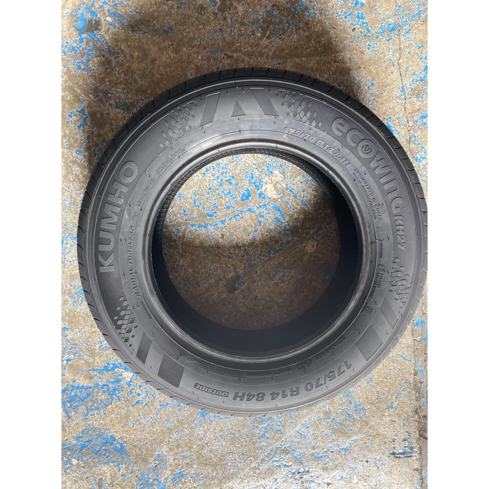 Lốp Kumho 175/70R14 KH27