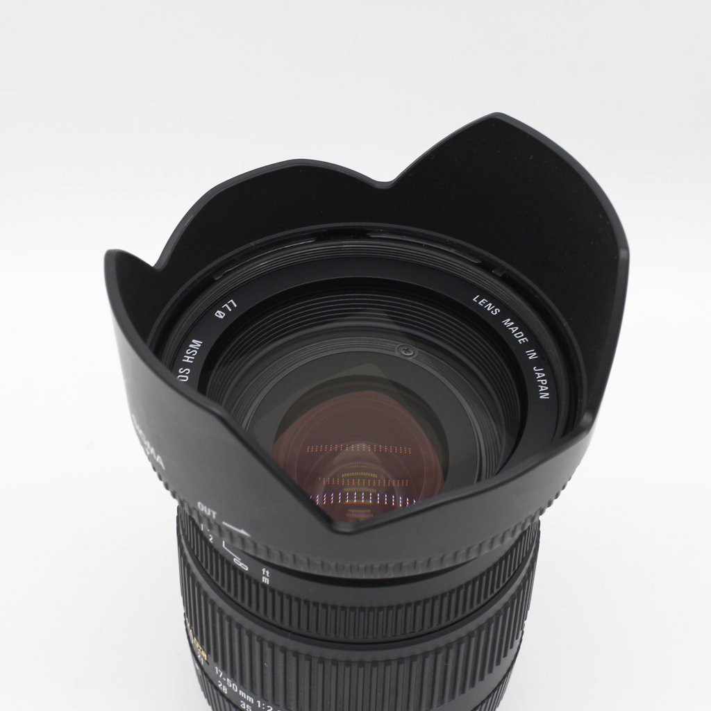 Ống kính Sigma 17-50mm f/2.8 EX DC OS HSM cũ