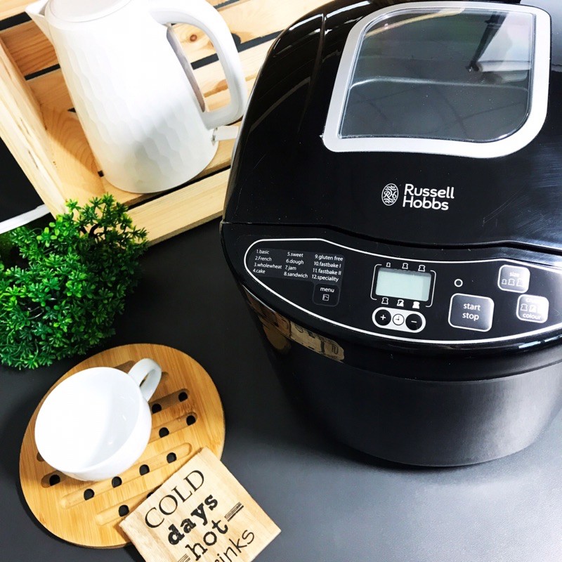 Máy nướng bánh  Russell Hobbs 23620 của Đức