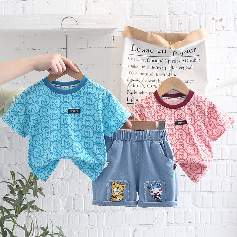 Set Áo Thun Tay Ngắn Cổ Tròn + Quần Short Denim In Hình Gấu Hoạt Hình Thời Trang Mùa Hè Cho Bé Size 80-120cm
