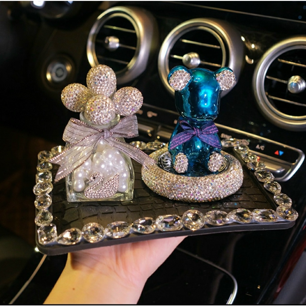 Sét decor gấu ngồi có sáp thơm khử mùi trang trí taplo (sét N4)