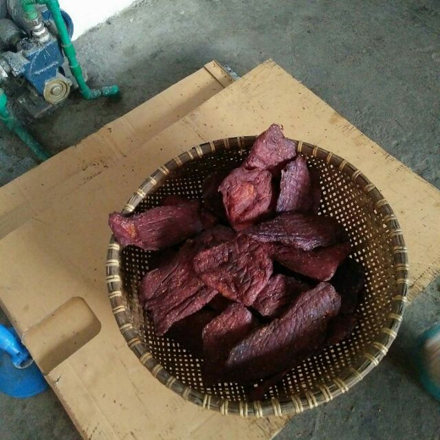 Đặc sản Tây Bắc - Thịt trâu gác bếp