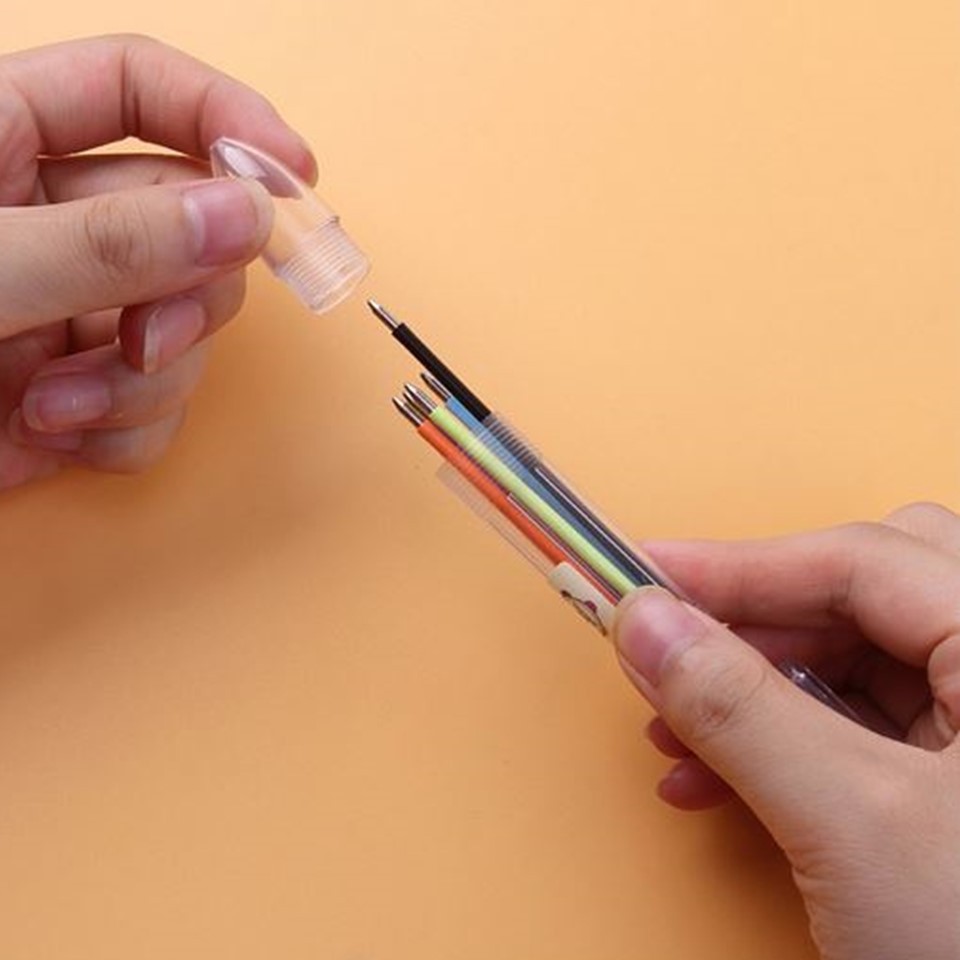 Bút bi 6 màu M&amp;G ABPV6101