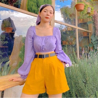 Set áo crop tím quần short vàng