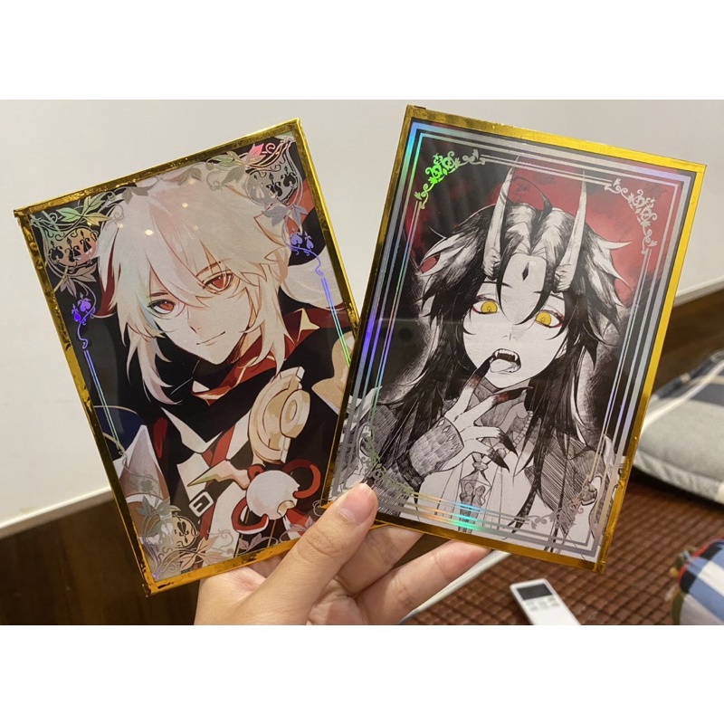 Tranh viền vàng kính hologram genshin