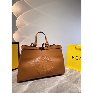 Túi xách nữ FENDI- da bê cao cấp Au nhập khẩu new fullbox