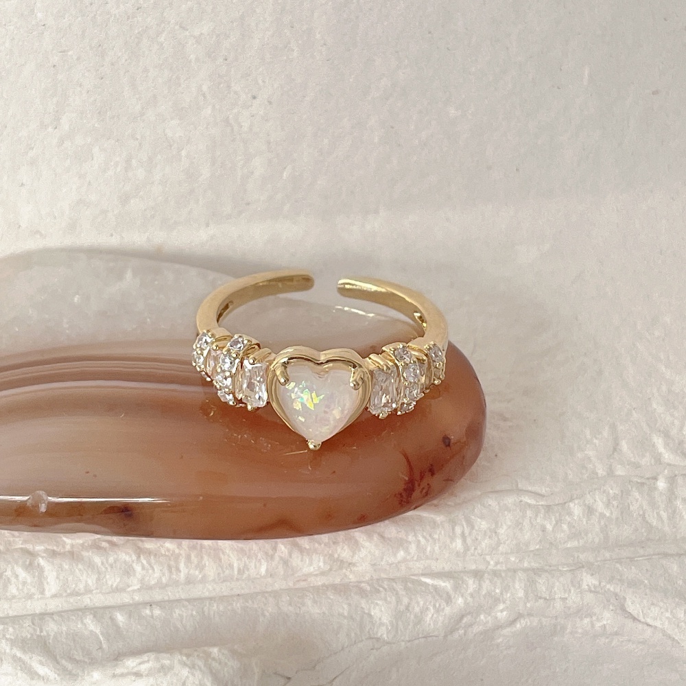 Nhẫn Đính Đá Opal Màu Hồng Thiết Kế Tinh Tế Thời Trang Cao Cấp