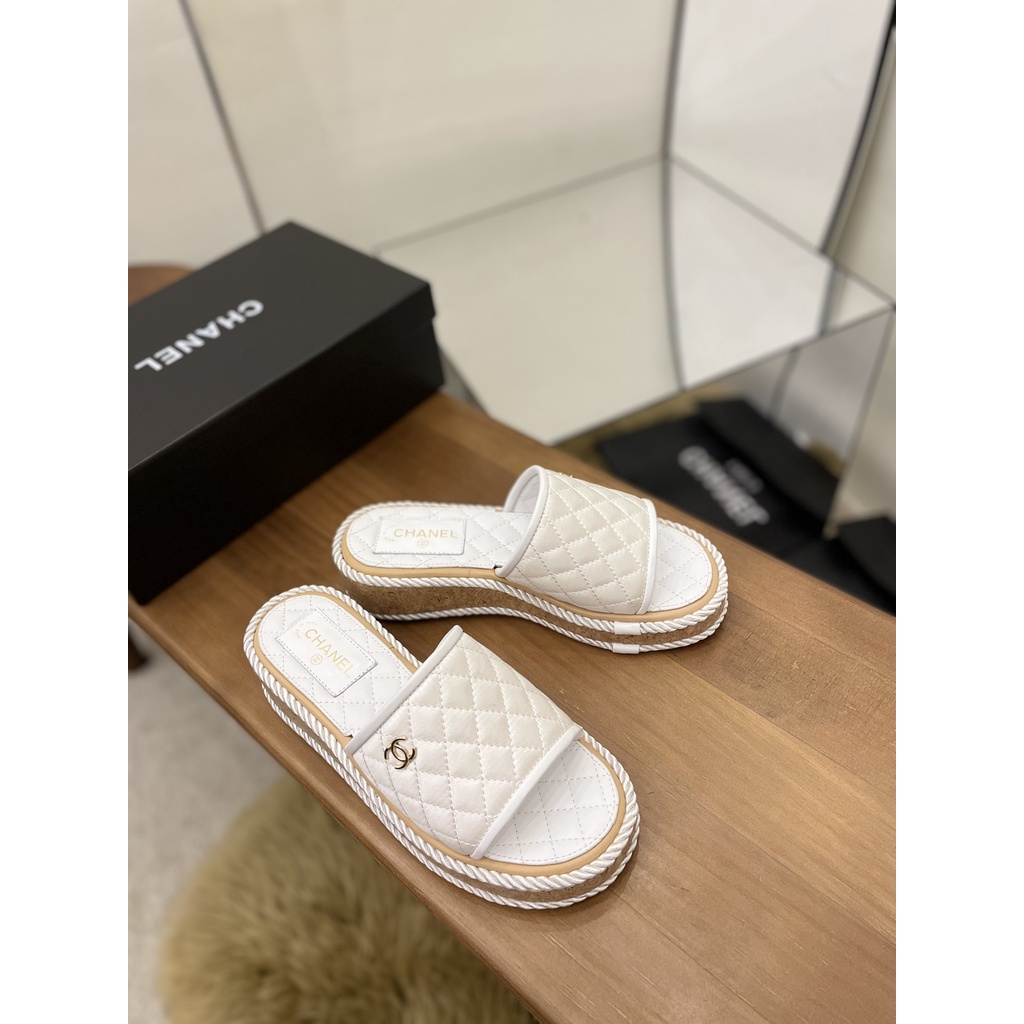 Dép nữ da thật thời trang cao cấp 𝘾𝙝𝙖𝙣𝙚𝙡 𝘾𝙝𝙖𝙣n𝙚𝙡 CN phong cách trẻ trung, thời thượng