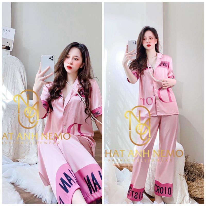 Bộ pijama hoạ tiết Đì O chuột Mickey hàng thiết kế vải lụa xước cao cấp.Ảnh shop chụp thật ở cuối trang nha khách