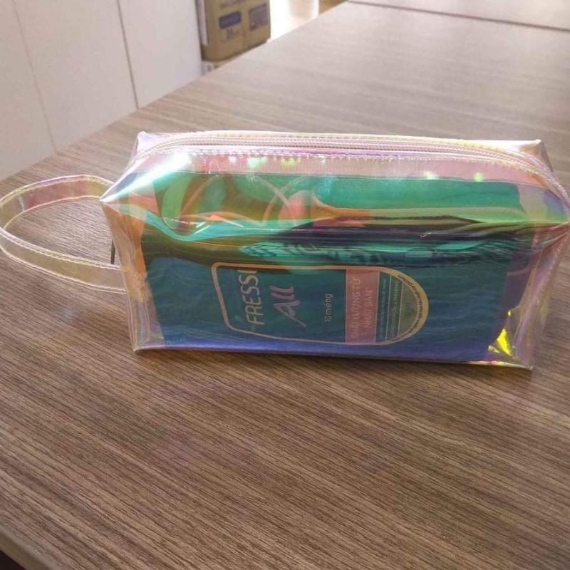 Hộp Bông trang điểm (bông tẩy trang) Silcot 82  miếng/hộp | BigBuy360 - bigbuy360.vn