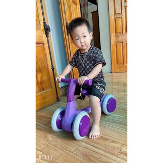 [Giá hủy diệt] Xe chòi chân màu tím cho bé (hàng Km sữa abbott)