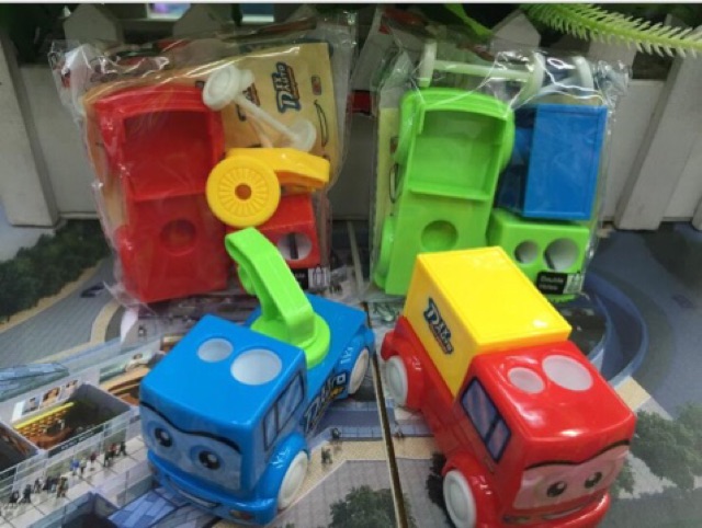 Chuốt chì hình xe tải