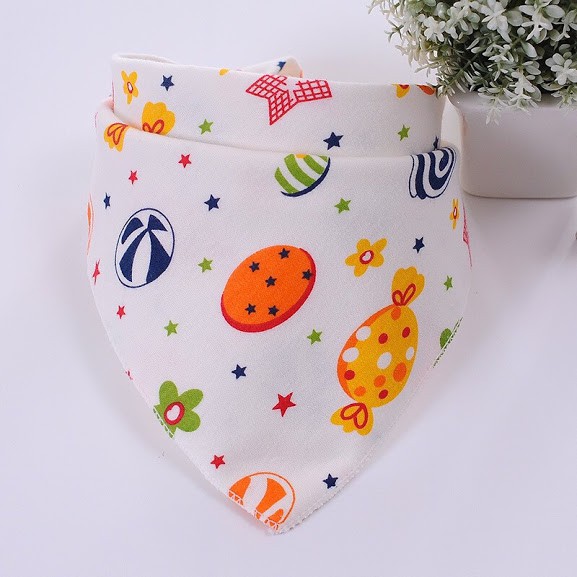 Yếm tam giác chất COTTON có khuy bấm / Khăn yếm ăn có cúc bấm
