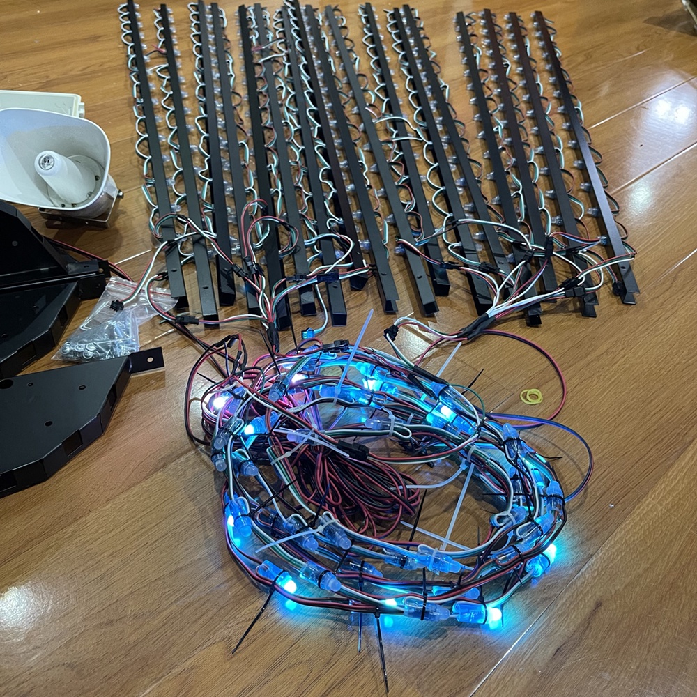 Bộ đèn LED PHÁO HOA ĐIỆN TỬ 100 hiệu ứng 24 tia, 10 mét led phóng, kèm loa, BH 1 năm - BẢN CAO CẤP NHẤT 2021