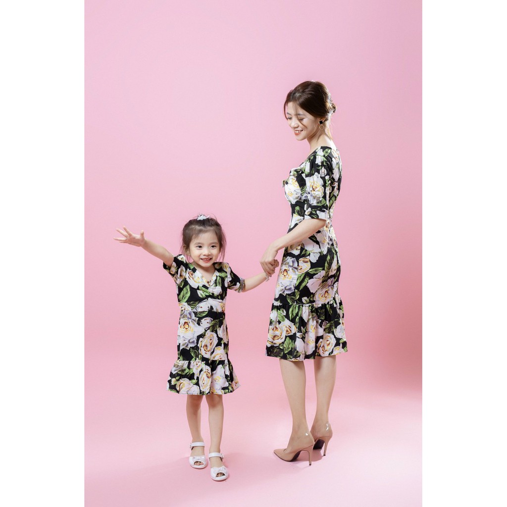 Set Đầm mẹ và bé hoa xanh đuôi cá sang trọng nữ tính nhà SAHULU