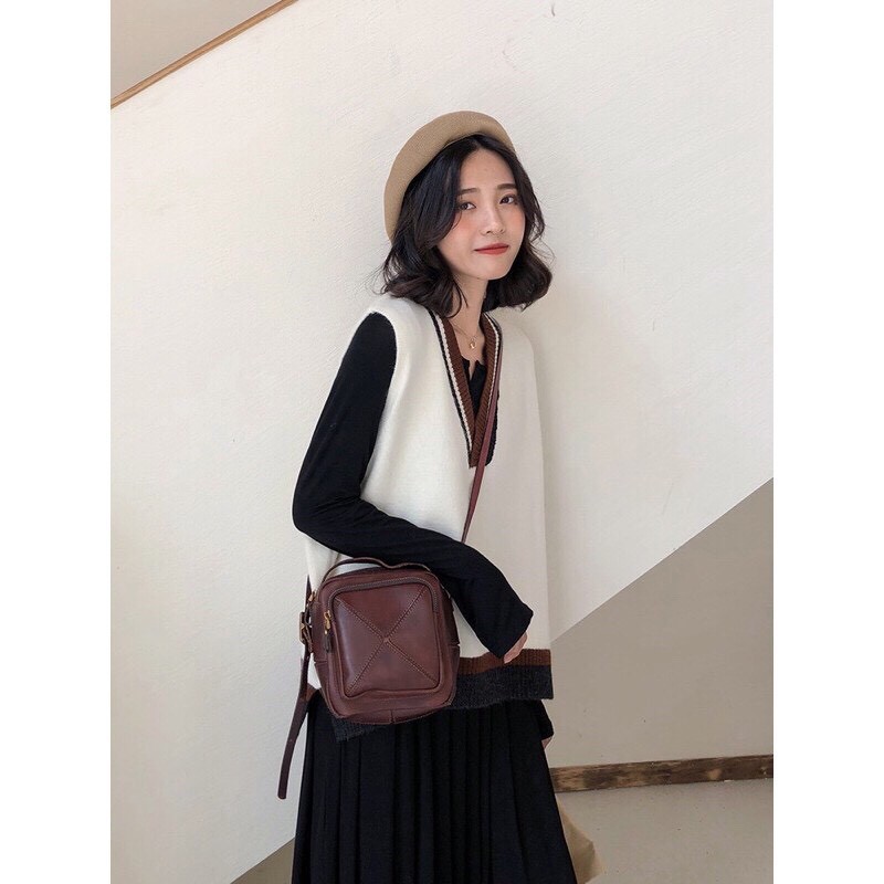 Áo gile 🦋 phối viền style hàn quốc dáng rộng chất umi dày dặn không bai nhão xù lông | BigBuy360 - bigbuy360.vn