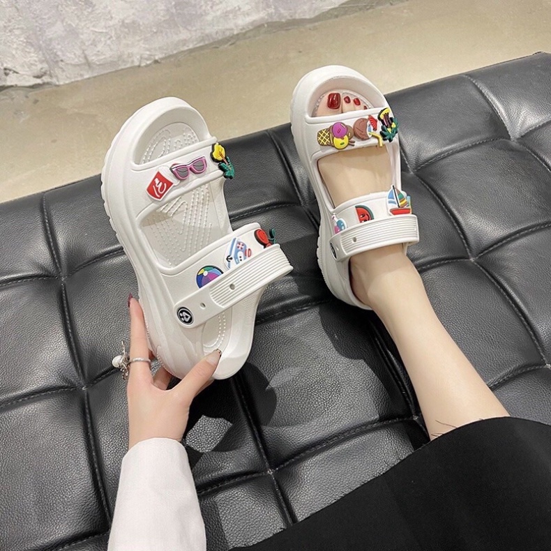 dép cross cao 9 cm quai hậu , tặng 12 sicker Suc bit dau