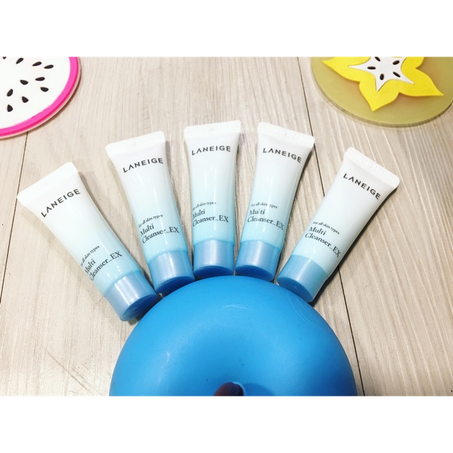 Sửa rửa mặt Laneige mini 