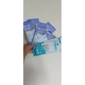 Thùng Khẩu Trang 4D MASK KF94 Công Nghệ Dập Hàn Quốc ( 300 Chiếc ) - Hàng Chính Hãng Công Ty TNHH Trịnh Trung ( T&amp;T)