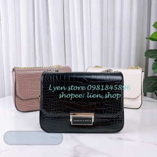 Túi đeo chéo kẹp nách Cnk da rắn dáng hộp Ck2