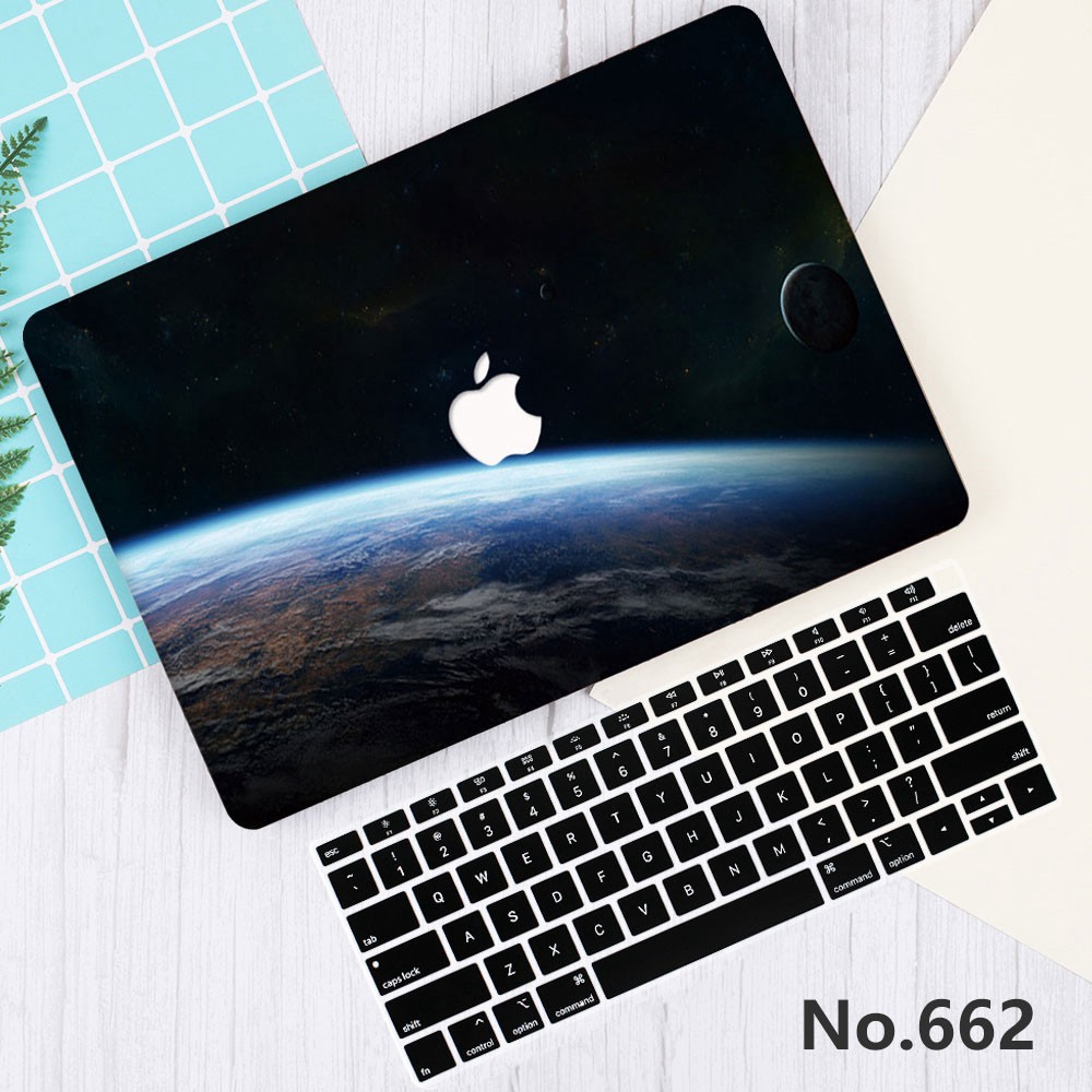 Sale 70% Bọc hình nhà du hành cho MacBook Air 13.3 kèm bàn phím, No.768,13"A1706/A1989/A2159 Giá gốc 430,000 đ - 104B17